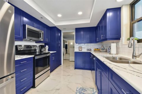 Condo in Clearwater, Florida, 2 bedrooms  № 1572612 - photo 23