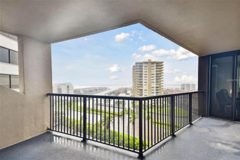 Condo in Clearwater, Florida, 2 bedrooms  № 1572612 - photo 26