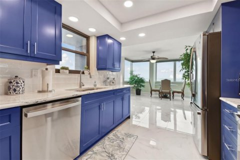 Condo in Clearwater, Florida, 2 bedrooms  № 1572612 - photo 18