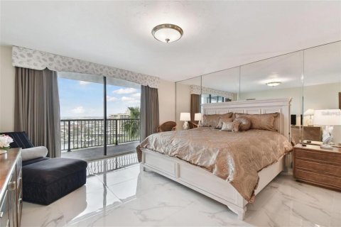 Condo in Clearwater, Florida, 2 bedrooms  № 1572612 - photo 28