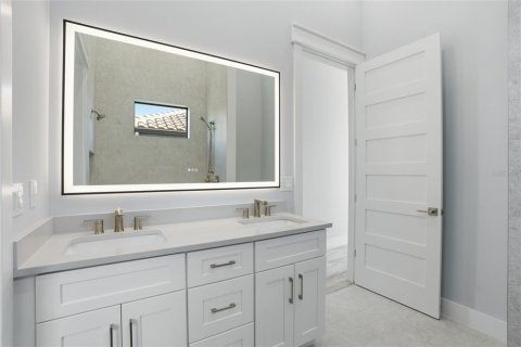 Villa ou maison à vendre à Cape Coral, Floride: 4 chambres, 280.47 m2 № 2408668 - photo 17