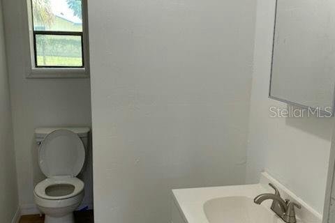 Apartamento en alquiler en Umatilla, Florida, 1 dormitorio, 51.1 m2 № 1906125 - foto 4