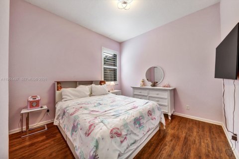 Villa ou maison à vendre à Coral Springs, Floride: 4 chambres, 205.87 m2 № 2009445 - photo 16