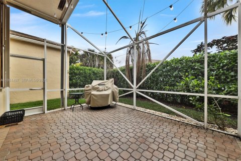 Villa ou maison à vendre à Coral Springs, Floride: 4 chambres, 205.87 m2 № 2009445 - photo 23