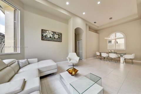 Villa ou maison à vendre à Coral Springs, Floride: 4 chambres, 205.87 m2 № 2009445 - photo 7