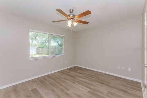 Casa en alquiler en Tampa, Florida, 2 dormitorios, 101.64 m2 № 1914661 - foto 8