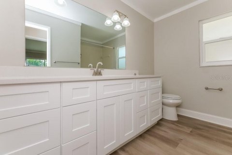 Casa en alquiler en Tampa, Florida, 2 dormitorios, 101.64 m2 № 1914661 - foto 10