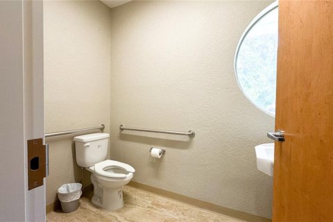 Propiedad comercial en alquiler en Lakeland, Florida, 165.37 m2 № 1651539 - foto 15