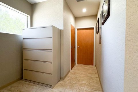 Propiedad comercial en alquiler en Lakeland, Florida, 165.37 m2 № 1651539 - foto 11
