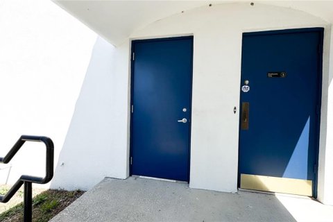 Propiedad comercial en alquiler en Lakeland, Florida, 165.37 m2 № 1651539 - foto 20