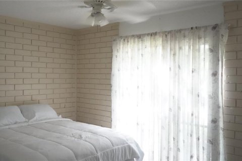 Condominio en alquiler en Gainesville, Florida, 2 dormitorios, 73.11 m2 № 1841500 - foto 11