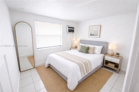 Condominio en alquiler en Oakland Park, Florida, 1 dormitorio, 38.28 m2 № 2050636 - foto 16