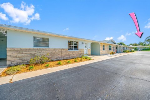 Condominio en venta en Seminole, Florida, 2 dormitorios, 71.07 m2 № 2097905 - foto 3