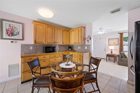 Condominio en venta en Seminole, Florida, 2 dormitorios, 71.07 m2 № 2097905 - foto 6