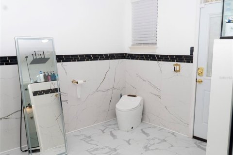 Купить виллу или дом в Окои, Флорида 12 комнат, 406.26м2, № 1746816 - фото 2