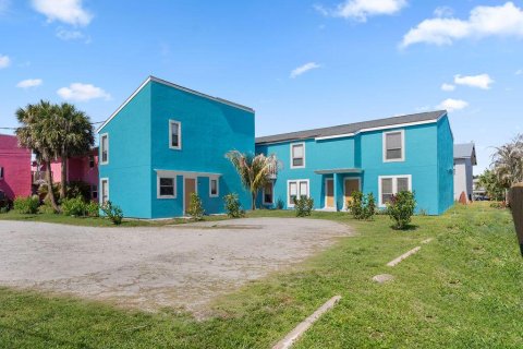 Commercial property in St. Lucie, Florida 371.98 sq.m. № 2083382 - photo 2