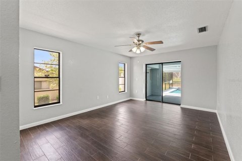 House in Spring Hill, Florida 4 bedrooms, 184.78 sq.m. № 1816056 - photo 27