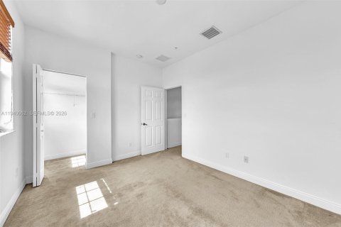 Copropriété à louer à Pembroke Pines, Floride: 3 chambres, 168.8 m2 № 2001917 - photo 22