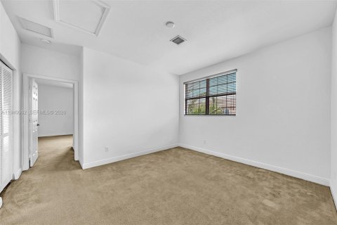 Copropriété à louer à Pembroke Pines, Floride: 3 chambres, 168.8 m2 № 2001917 - photo 16