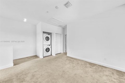 Copropriété à louer à Pembroke Pines, Floride: 3 chambres, 168.8 m2 № 2001917 - photo 14