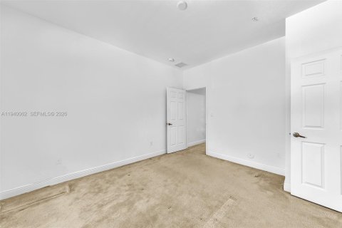 Copropriété à louer à Pembroke Pines, Floride: 3 chambres, 168.8 m2 № 2001917 - photo 25