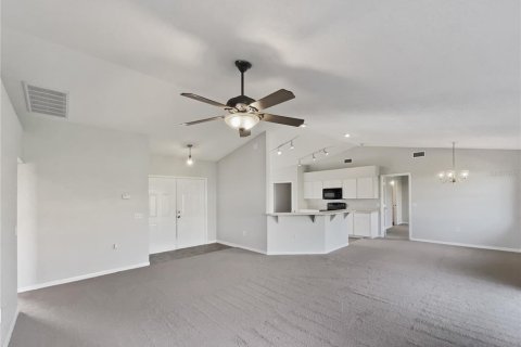 Casa en venta en Lakeland, Florida, 3 dormitorios, 142.6 m2 № 1910765 - foto 6