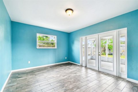 Villa ou maison à vendre à Seminole, Floride: 3 chambres, 163.32 m2 № 1690995 - photo 11
