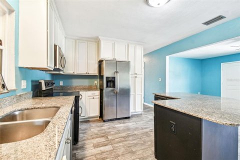 Villa ou maison à vendre à Seminole, Floride: 3 chambres, 163.32 m2 № 1690995 - photo 7