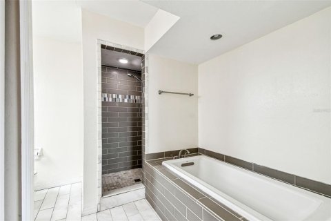 Villa ou maison à vendre à Seminole, Floride: 3 chambres, 163.32 m2 № 1690995 - photo 16