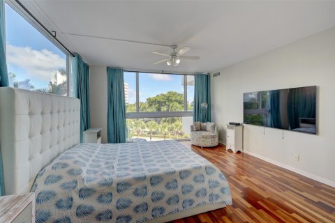Copropriété à louer à Fort Lauderdale, Floride: 2 chambres, 111.48 m2 № 839853 - photo 1