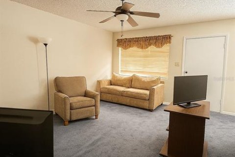 Condominio en venta en Ocala, Florida, 1 dormitorio, 62.43 m2 № 1876797 - foto 9