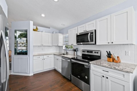 Condo in Palm Beach Gardens, Florida, 3 bedrooms № 2147121