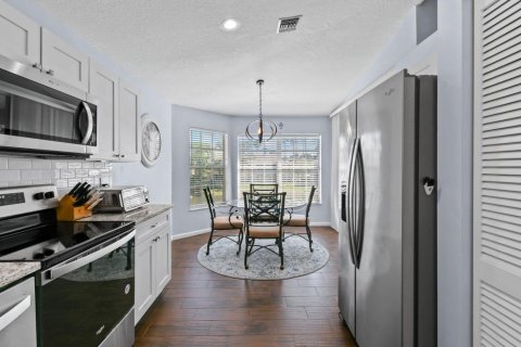 Condo in Palm Beach Gardens, Florida, 3 bedrooms  № 2147121 - photo 5