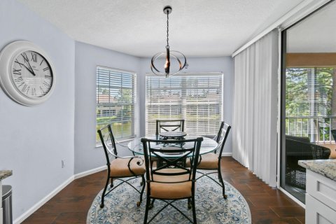 Condo in Palm Beach Gardens, Florida, 3 bedrooms  № 2147121 - photo 7