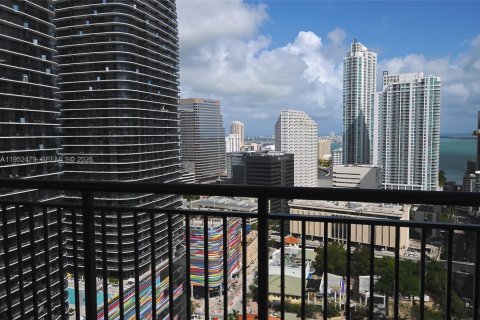 Condominio en alquiler en Miami, Florida, 2 dormitorios, 103.86 m2 № 2007450 - foto 24