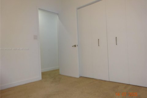 Touwnhouse à vendre à Lauderhill, Floride: 3 chambres, 126.35 m2 № 2009768 - photo 26