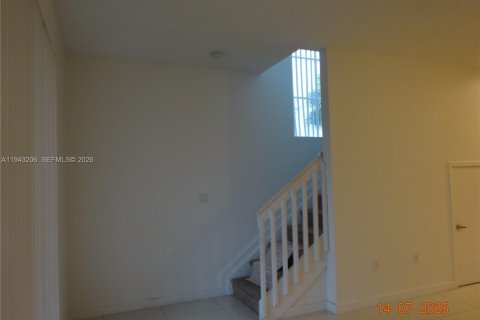 Touwnhouse à vendre à Lauderhill, Floride: 3 chambres, 126.35 m2 № 2009768 - photo 17