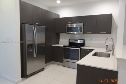 Touwnhouse à vendre à Lauderhill, Floride: 3 chambres, 126.35 m2 № 2009768 - photo 14