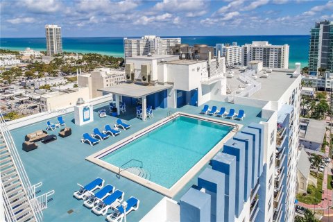 Condominio en venta en Miami Beach, Florida, 1 dormitorio, 84.08 m2 № 1290938 - foto 13