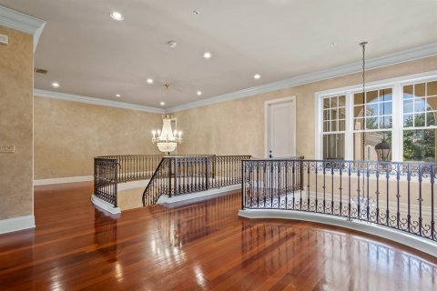 Купить виллу или дом в Тампа, Флорида 8 комнат, 646.23м2, № 1914246 - фото 29
