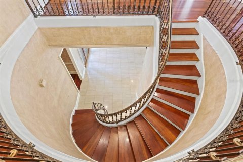 Купить виллу или дом в Тампа, Флорида 8 комнат, 646.23м2, № 1914246 - фото 14