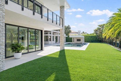 House in Wellington, Florida 6 bedrooms, 752.14 sq.m. № 2189893 - photo 22