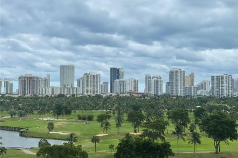 Купить кондоминиум в Авентура, Флорида 2 спальни, 121.98м2, № 2048361 - фото 27