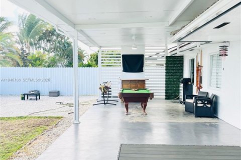 Снять в аренду виллу или дом в Майами, Флорида 4 спальни, 154.5м2, № 2004604 - фото 20