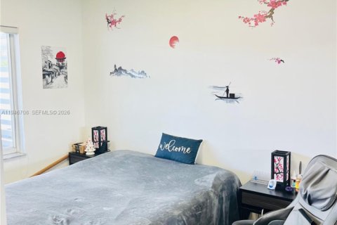 Снять в аренду виллу или дом в Майами, Флорида 4 спальни, 154.5м2, № 2004604 - фото 15