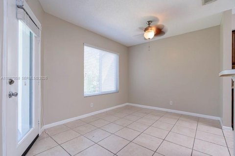 Condominio en alquiler en Boynton Beach, Florida, 2 dormitorios, 82.13 m2 № 2057650 - foto 11