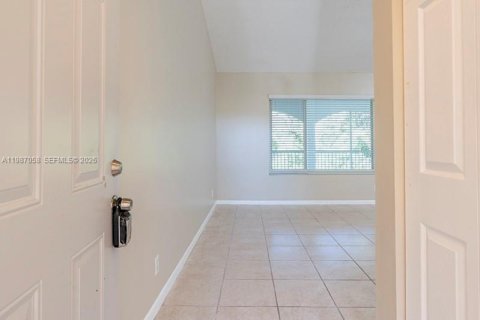 Condominio en alquiler en Boynton Beach, Florida, 2 dormitorios, 82.13 m2 № 2057650 - foto 7