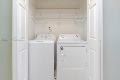 Condominio en alquiler en Boynton Beach, Florida, 2 dormitorios, 82.13 m2 № 2057650 - foto 18