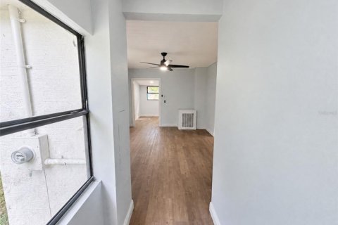 Casa en venta en Brooksville, Florida, 2 dormitorios, 70.79 m2 № 2386405 - foto 11