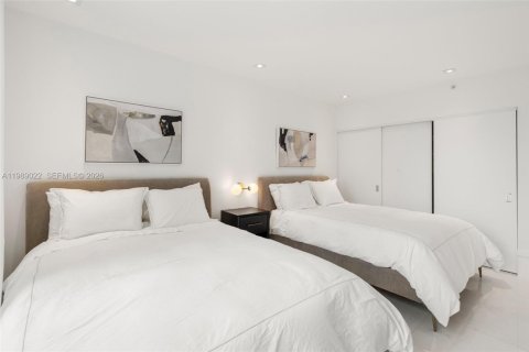 Copropriété à vendre à Bal Harbour, Floride: 3 chambres, 340.95 m2 № 2067285 - photo 20